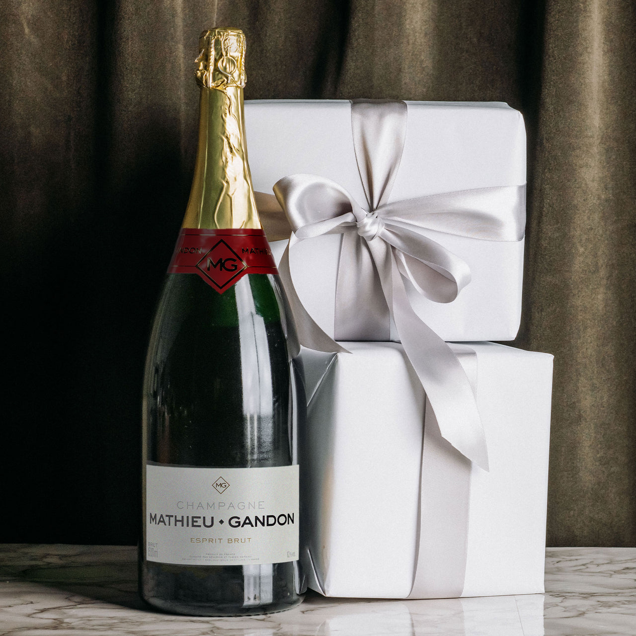 Go Big Magnum Champagne Gift Box